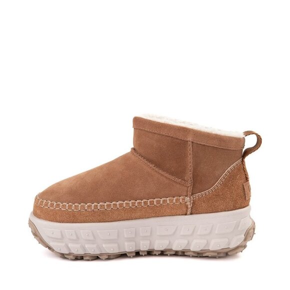 UGG All-Gender Venture Daze Ultra Mini Boot - Chestnut Mens: 9 Womens: 10 NWOB - Picture 3 of 5